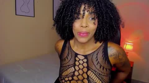 Aitana Brown online show from 11/28/25, 09:39