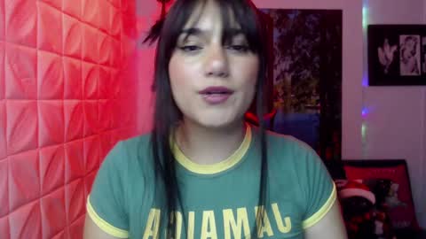 Snapshot of aitana_gomezz chatting on 12/03/24, 11:57 Aitana online show from 12/03/24, 11:57