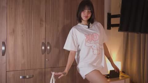 Aitana Jhons online show from 06/10/26, 10:14