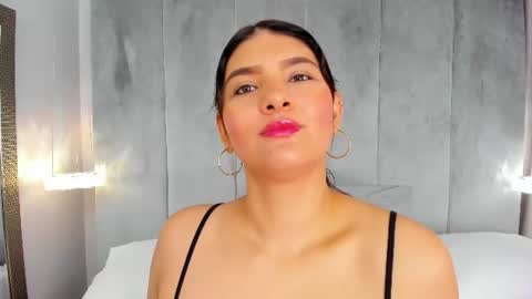  Aitana  online show from 06/17/26, 11:01