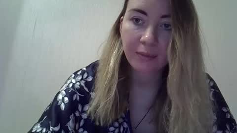 Snapshot of aithnexs chatting on 10/31/25, 07:53 Aithnexs online show from 10/31/25, 07:53