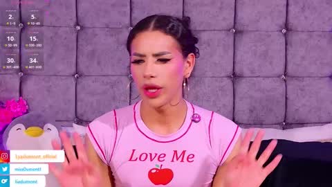 Snapshot of aivadumont chatting on 02/20/26, 06:26 Queen Dumont online show from 02/20/26, 06:26