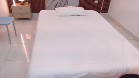 Snapshot of aixa_shaw chatting on 09/27/25, 12:21 AIXA online show from 09/27/25, 12:21