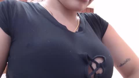 Snapshot of aixa_shaw chatting on 11/27/25, 12:18 AIXA online show from 11/27/25, 12:18