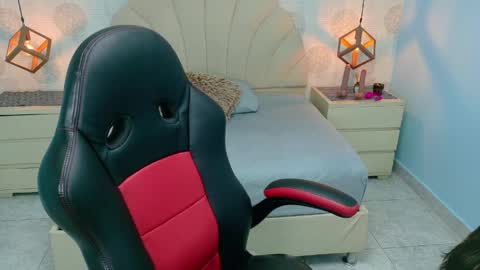 AIXA online show from 04/07/26, 07:14