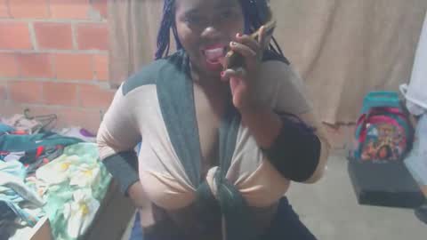 aixa online show from 03/26/26, 02:33