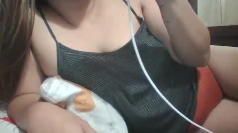 aiza019 online show from 11/13/25, 07:29