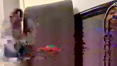 Snapshot of aj297914 chatting on 11/09/25, 10:52 aj297914 online show from 11/09/25, 10:52