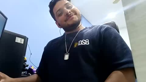 Snapshot of aj_cooper90_ chatting on 12/27/24, 09:06 Esteban online show from 12/27/24, 09:06