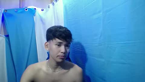 aj_daksxx online show from 12/18/25, 03:18