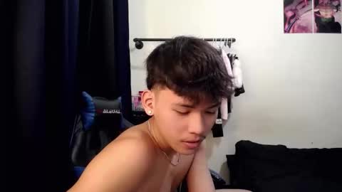 aj_daksxx online show from 03/18/26, 06:05