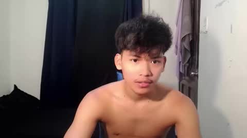 aj_daksxx online show from 04/20/26, 10:40