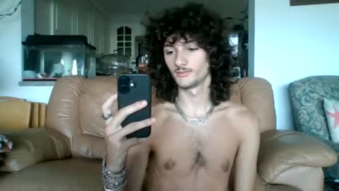 Snapshot of ajangel_ chatting on 06/17/26, 04:41 Angel Dl online show from 06/17/26, 04:41