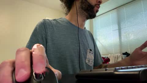 ajlongdik online show from 09/29/25, 02:33