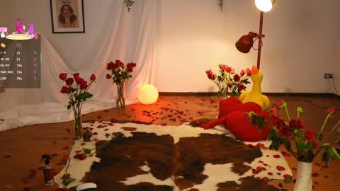             online show from 02/14/25, 04:41