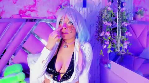 Snapshot of akane_hikari_ chatting on 10/07/25, 04:53 akane hikari  online show from 10/07/25, 04:53