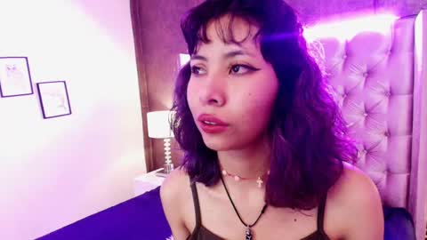 Snapshot of akane_uwu chatting on 02/17/25, 12:38 A K A N E U W U online show from 02/17/25, 12:38