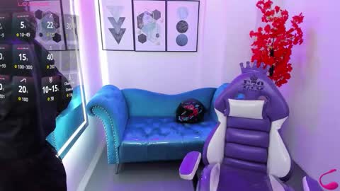 Azaka  online show from 11/26/25, 12:39