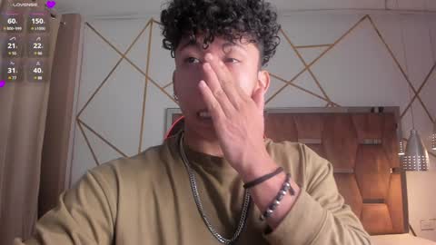 Snapshot of akazaboy chatting on 01/17/25, 04:06 akazaboy online show from 01/17/25, 04:06