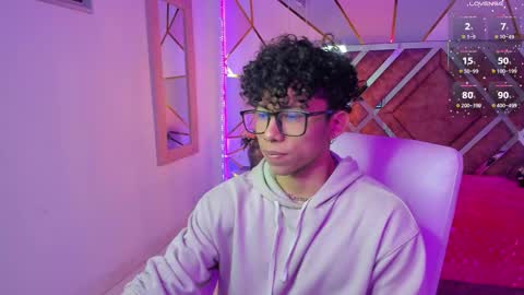 Snapshot of akazaboy chatting on 03/05/25, 04:34 akazaboy online show from 03/05/25, 04:34