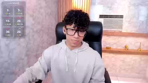 Snapshot of akazaboy chatting on 09/12/25, 08:53 akazaboy online show from 09/12/25, 08:53