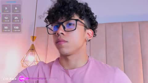 Snapshot of akazaboy chatting on 11/19/25, 04:45 akazaboy online show from 11/19/25, 04:45