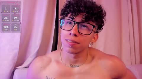 Snapshot of akazaboy chatting on 12/05/25, 05:16 akazaboy online show from 12/05/25, 05:16