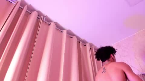 akazaboy online show from 01/07/26, 04:48