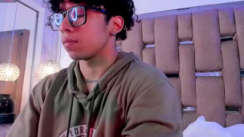 akazaboy online show from 03/04/26, 05:13