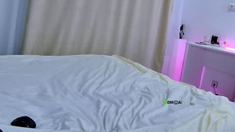 Hi Im Oli online show from 04/21/26, 01:29