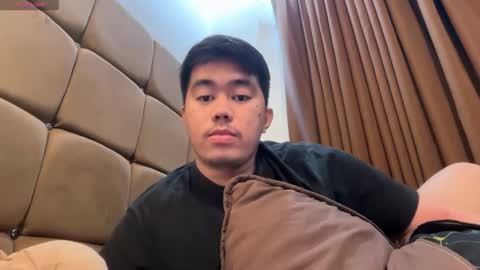 Snapshot of akihiro_morningstar chatting on 04/04/26, 03:53 Dave online show from 04/04/26, 03:53