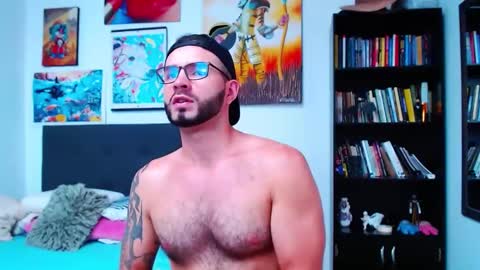 Snapshot of akiles_r chatting on 01/06/25, 09:54 akiles online show from 01/06/25, 09:54