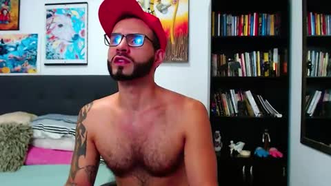 Snapshot of akiles_r chatting on 01/23/25, 11:15 akiles online show from 01/23/25, 11:15