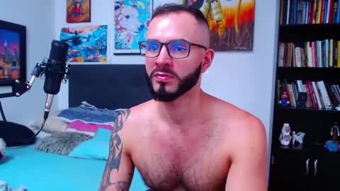 Snapshot of akiles_r chatting on 02/21/25, 09:43 akiles online show from 02/21/25, 09:43