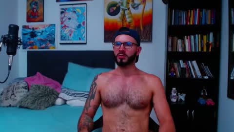 Snapshot of akiles_r chatting on 02/27/25, 09:14 akiles online show from 02/27/25, 09:14