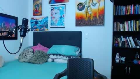 Snapshot of akiles_r chatting on 03/01/25, 01:22 akiles online show from 03/01/25, 01:22