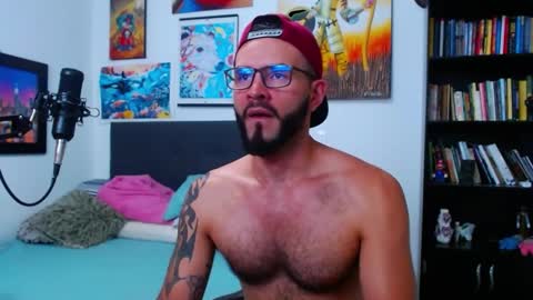 Snapshot of akiles_r chatting on 03/03/25, 11:24 akiles online show from 03/03/25, 11:24