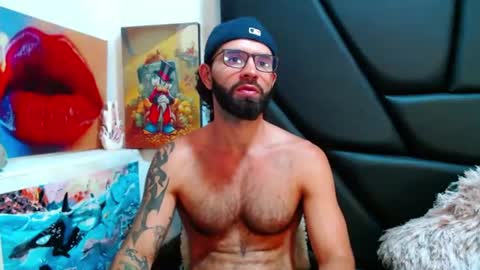 Snapshot of akiles_r chatting on 07/29/26, 11:47 akiles online show from 07/29/26, 11:47