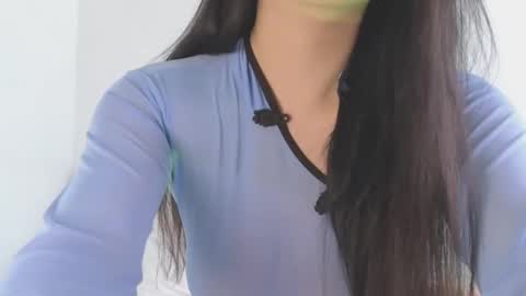 akina_star online show from 11/10/25, 03:05