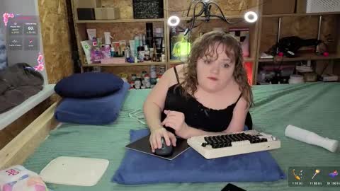 Natalie online show from 12/20/25, 02:24