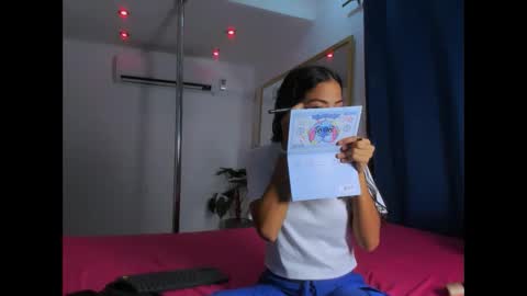 Snapshot of akiraa_hime chatting on 11/26/25, 03:18 akiraa_hime online show from 11/26/25, 03:18