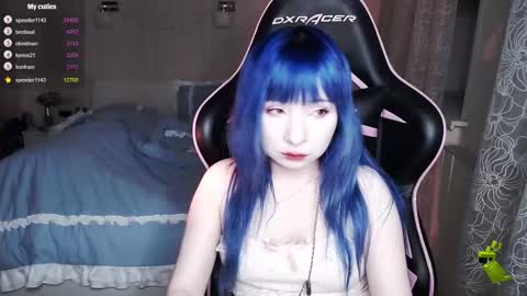 akirahartyx online show from 02/25/25, 02:22