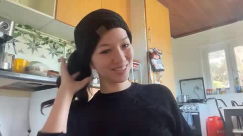 Akira Skye online show from 01/19/26, 12:42