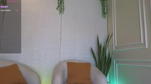Snapshot of al_miko chatting on 01/09/25, 09:16 Al Fox Miko Fortuni online show from 01/09/25, 09:16