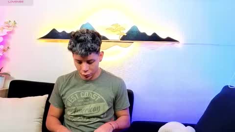 Snapshot of al_miko chatting on 11/21/25, 01:15 Al Fox Miko Fortuni online show from 11/21/25, 01:15