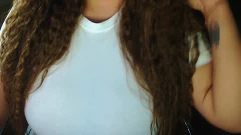 Snapshot of alabama1_ chatting on 12/10/24, 09:01 Alisha online show from 12/10/24, 09:01