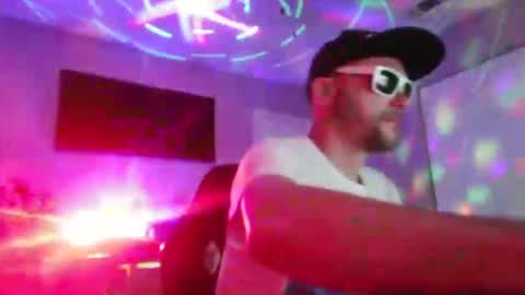 alabamacrazy85 online show from 01/10/26, 09:44