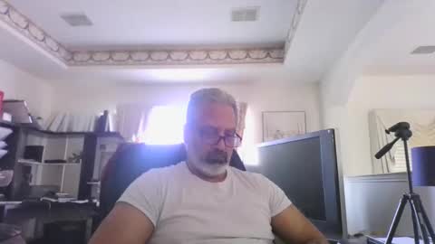 aladdin31673 online show from 03/01/26, 09:06