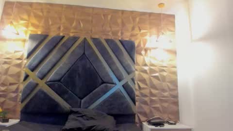 ALAHIA online show from 10/18/25, 11:33