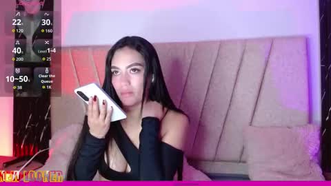 Alahia sweet official online show from 09/30/25, 08:36